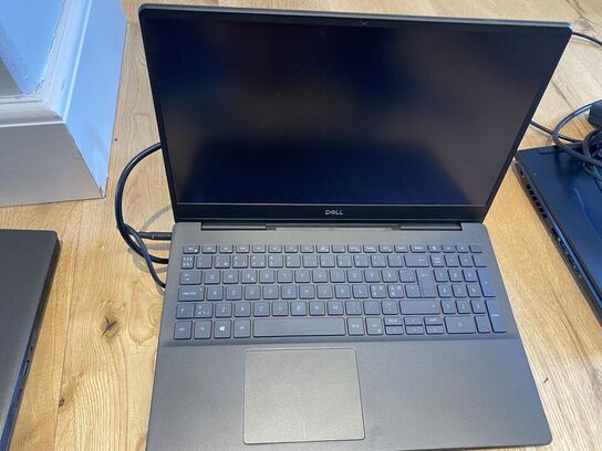 Bærbar computer DELL P40E001