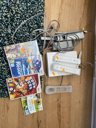 Nintendo Wii med spil (se foto)