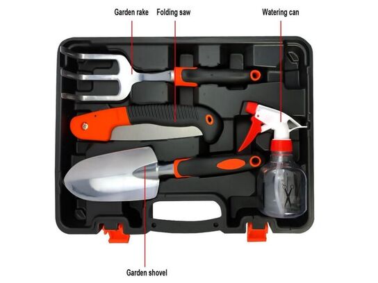 Have værktøjssæt i praktisk kuffert. 