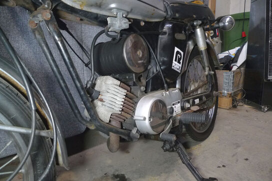 Knallert, Yamaha YB1 4-gear drejeventilmotor 2107