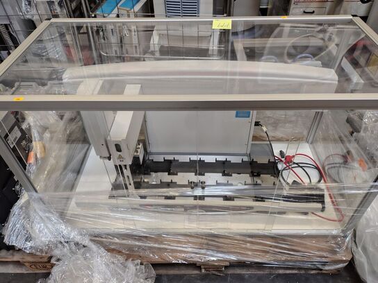 Pipette Liquid Handler System  BECKMAN COULTER  Biomek 3000