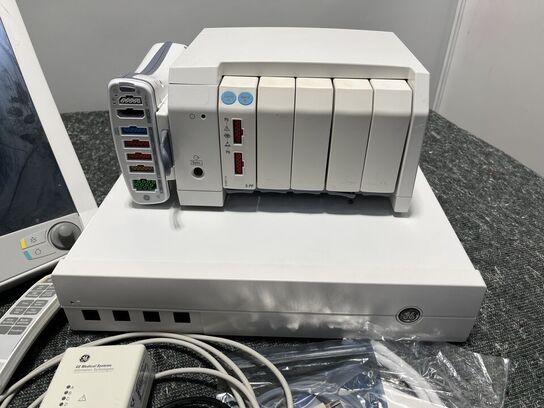 Patient monitoring system GE B850