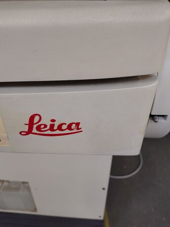 Cryostat LEICA CM1850