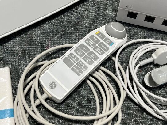 Patient monitoring system GE B850