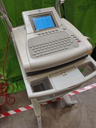 ECG Machine GE MAC 3500