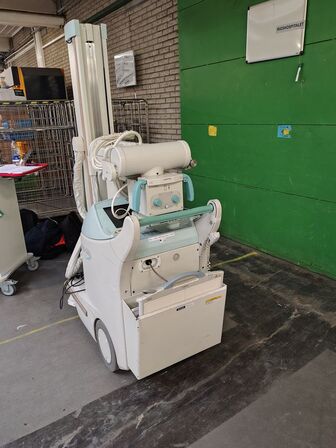 Mobile X-ray machine SHIMADZU