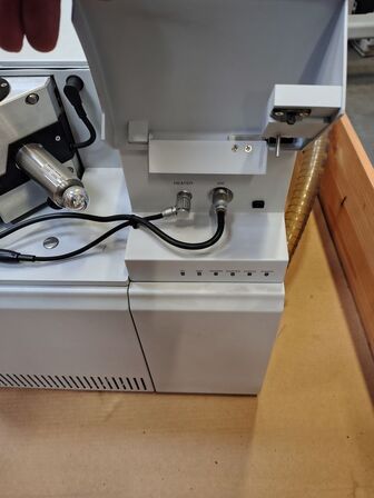 Liquid Chromatograph Mass Spectrometer SHIMADUZ  LMCS-2010