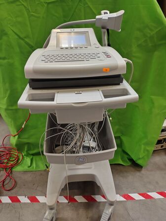 ECG Machine GE MAC 3500