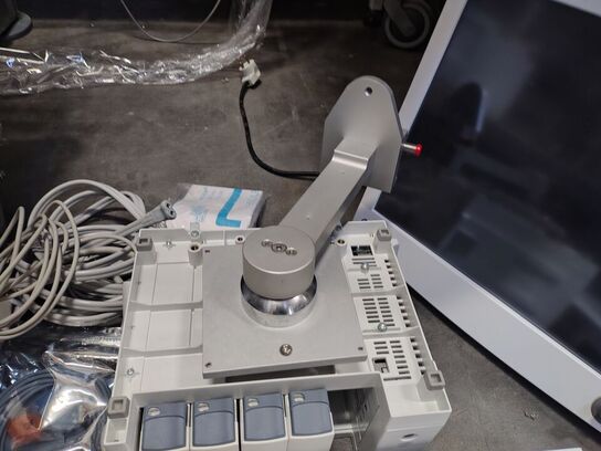 Patient monitoring system GE B850