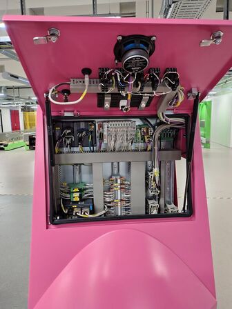 Eleven Transport Robots and six chargers E&K AUTOMATION ECO L03