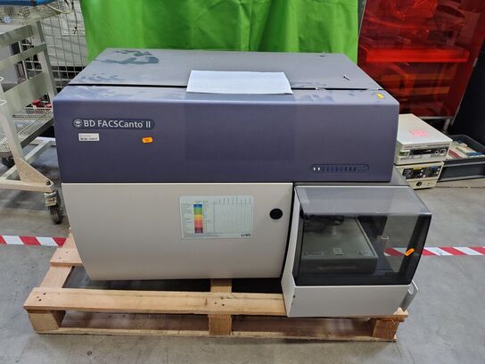 Flow Cytometer  BD  FacsCanto ll