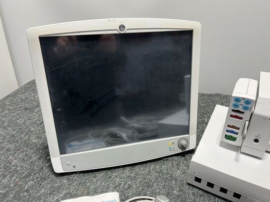 Patient monitoring system GE B850