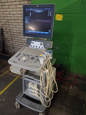 Ultrasound scanner GE Logiq P6