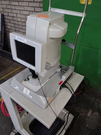 Optical biometer ZEISS IOL Master