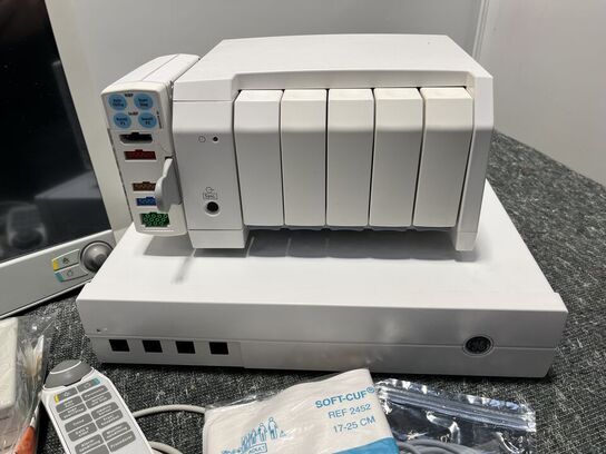 Patient monitoring system GE B850