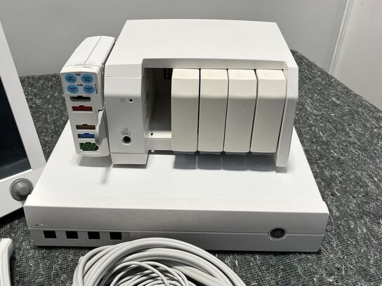 Patient monitoring system GE B850
