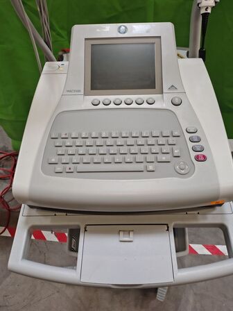 ECG Machine GE MAC 3500