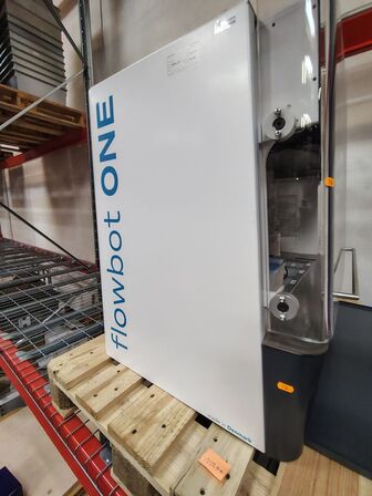 Liquid Handling Robot FLOW ROBOTICS Flowbot One