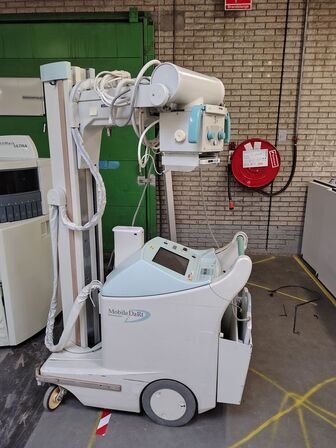 Mobile X-ray machine SHIMADZU