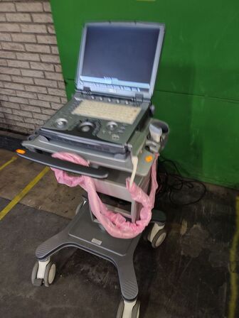 Ultrasound scanner LOGIQ
