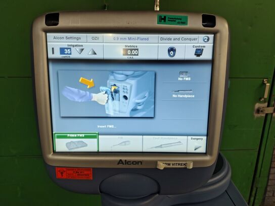 Phacoemulsification ALCON Infiniti