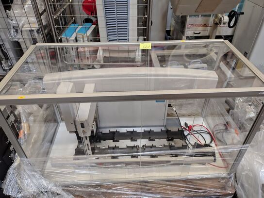 Pipette Liquid Handler System  BECKMAN COULTER  Biomek 3000