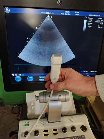 Ultrasound scanner GE Vivid S5