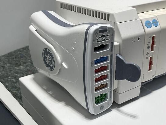 Patient monitoring system GE B850