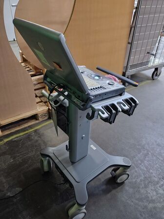 Ultrasound scanner LOGIQ