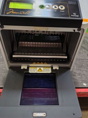 DNA Extraction Purification System  PROMEGA  Maxwell 16 