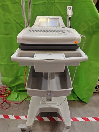 ECG Machine GE MAC 3500