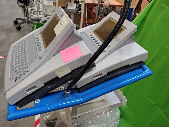 Two ECG units GE MAV3500