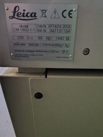 Cryostat LEICA CM1850