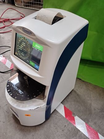 Multi Sample Micro Osmometer  ADVANCED INSTRUMENTS OsmoPro. 