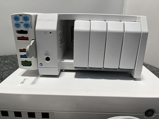 Patient monitoring system GE B850