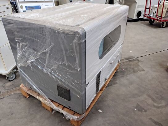 Pipette robot  XIRIL 