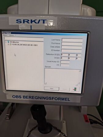 Optical biometer ZEISS IOL Master