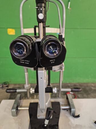 Slit lamp HAAG STREIT SL 900