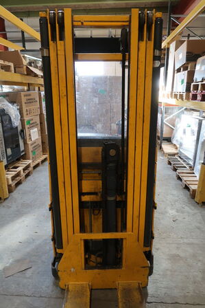 Stabler JUNGHEINRICH ESC 213