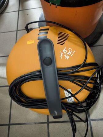 2 stk. støvsugere tør/våd