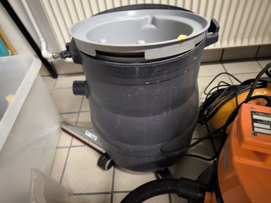 2 stk. støvsugere tør/våd