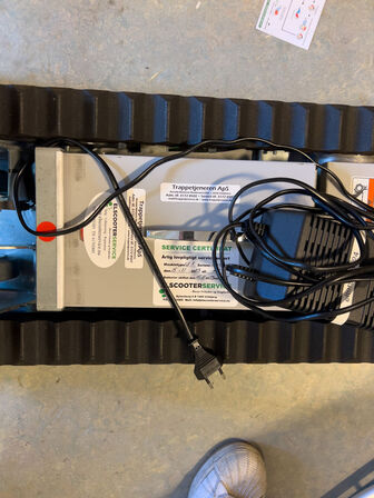 Trappeløfter til kørestole m.v. SUNWA STAIRMATE SA-S