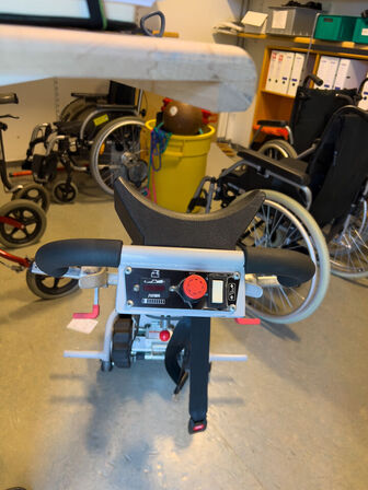 Trappeløfter til kørestole m.v. SUNWA STAIRMATE SA-S