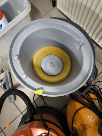 2 stk. støvsugere tør/våd