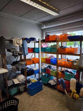 Rengøringsartikler - Alt på reolerne