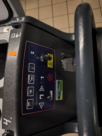 Gulvvasker NILFISK BA 451D