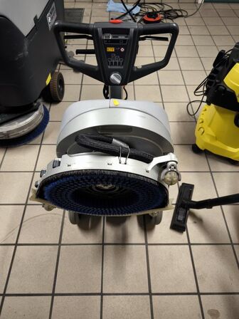 Gulvvasker NILFISK SC350