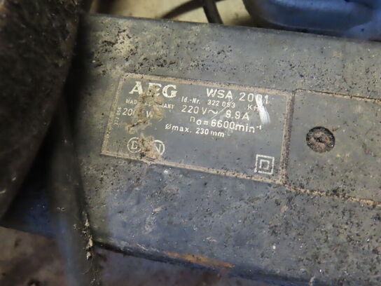 2 stk. Vinkelslibere AEG WSA 2001 og DEVALT D28139