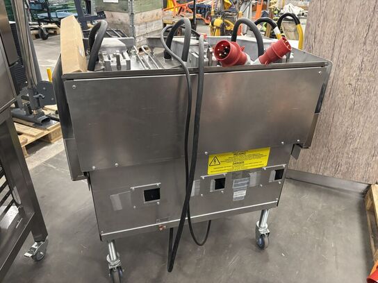 1 stk. Grill Xpress triple gulvmodel Garland (udstillingsmodel, se billeder)(Læs beskrivelse)