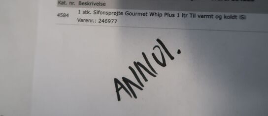 Palle med varelager (se billeder for indhold)